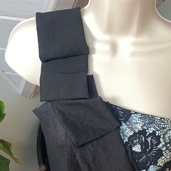 Jessica McClintock Formal Gown One Shoulder Lace Size 6 Bodycon - Picture 4 of 16